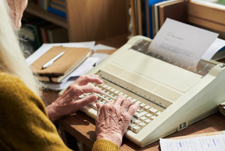 Membangun Identitas Penulis di Era Digital